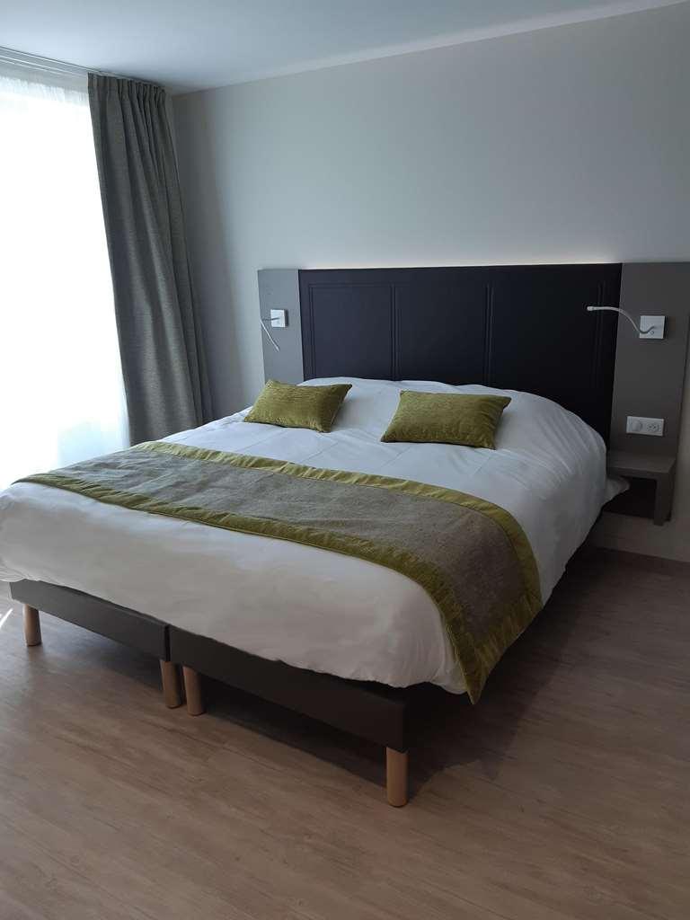 Brit Hotel Confort Saint-Dizier Room photo