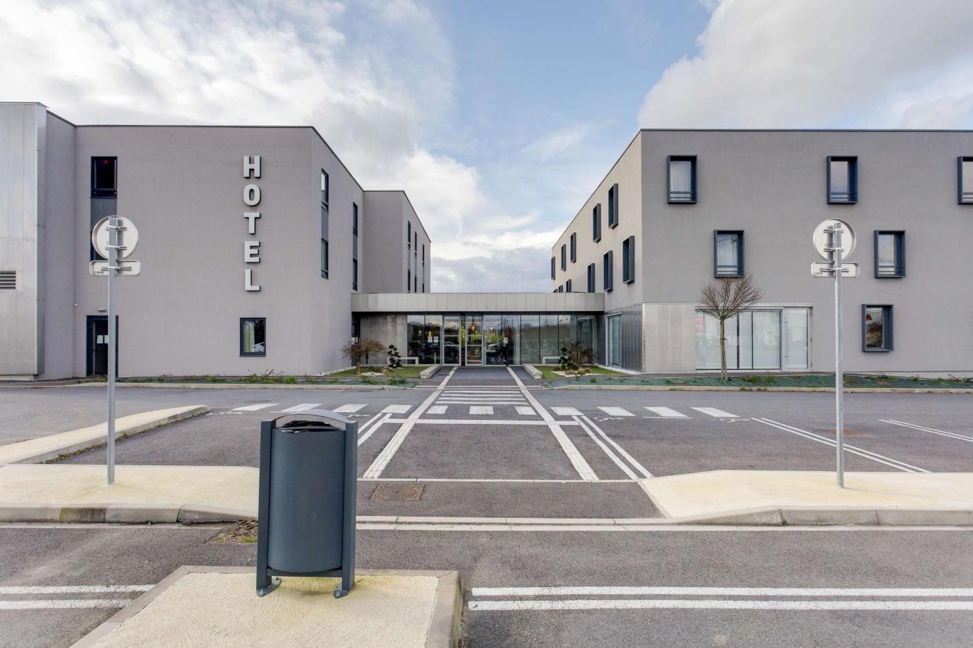 Brit Hotel Confort Saint-Dizier Exterior photo