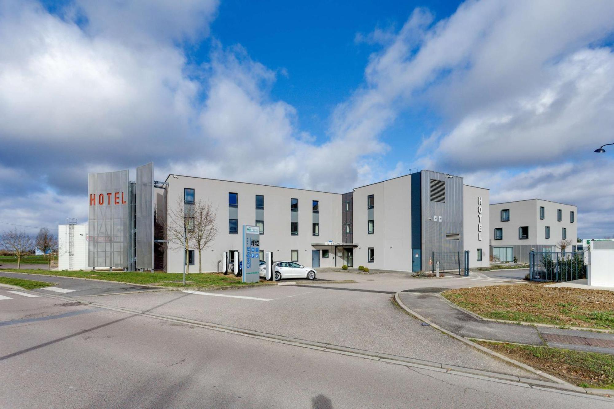 Brit Hotel Confort Saint-Dizier Exterior photo