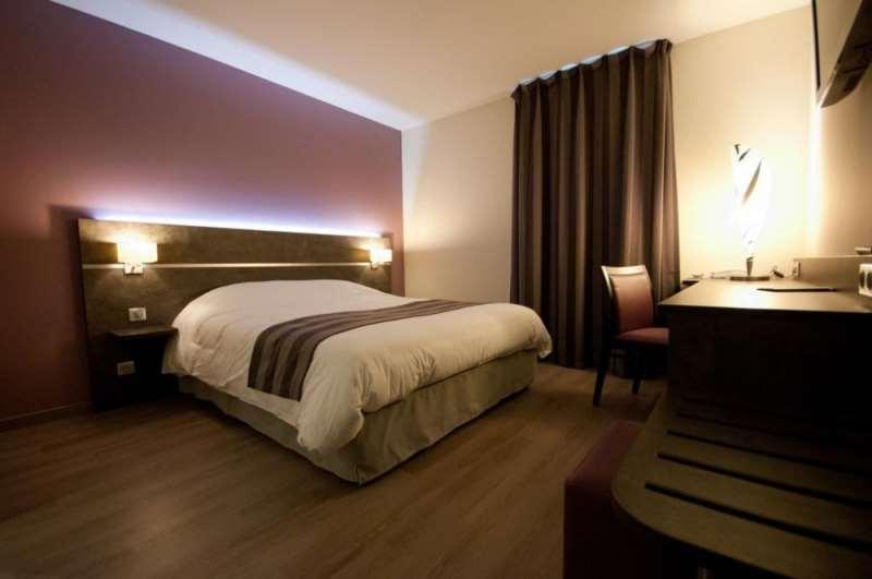 Brit Hotel Confort Saint-Dizier Room photo